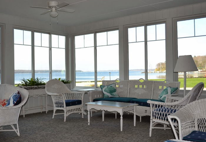 Lakeside Inn - From Website (newer photo)